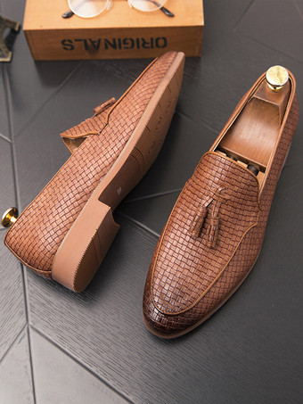 メンズ用タッセルローファーシューズ、スリッポンレザーペニーシューズ、ポインテッドトゥローヒールフォーマルシューズ