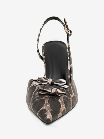 Décolleté con tacco alto punta affilata dettaglio fibbia slip on