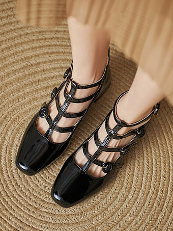 チャンキーヒールパンプス スクエアトゥ ストラップ付き ミッドヒール ヴィンテージシューズ