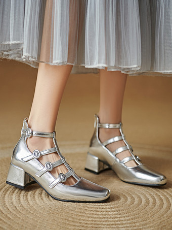 チャンキーヒールパンプス スクエアトゥ ストラップ付き ミッドヒール ヴィンテージシューズ