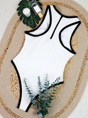 2025年夏向け黒と白のコントラストラウンドネックワンピース水着