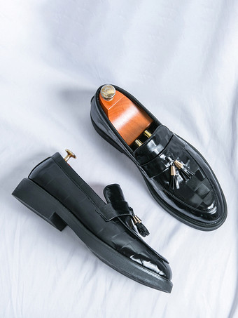 メンズ タッセルローファー スリッポン ポインテッドトゥ ペニーシューズ パテントスプライスデザイン ローヒール パーティーシューズ