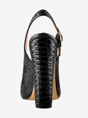 黒のハイヒール、チャンキーヒール、スネーク柄、ポインテッドトゥ、スリングバックパンプス