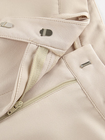 モダンなツーピースコーデセット Vネックベストとワイドレッグパンツ 夏コーデ レディース 2025