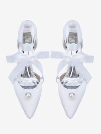 サテンチャンキーヒールウェディングシューズ、ポインテッドトゥパールレースアップブライダルシューズ