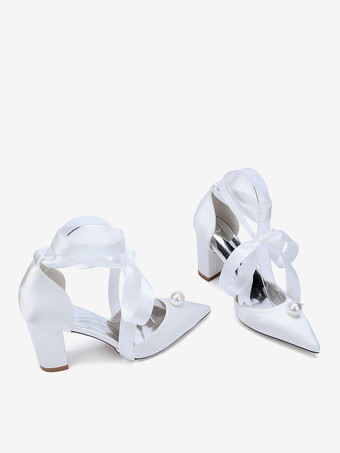 サテンチャンキーヒールウェディングシューズ、ポインテッドトゥパールレースアップブライダルシューズ