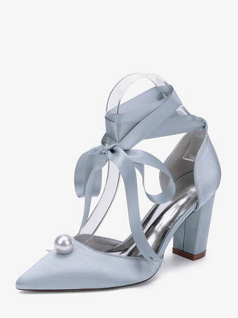 シルバー サテンチャンキーヒールウェディングシューズ、ポインテッドトゥパールレースアップブライダルシューズ