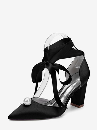 ブラック サテンチャンキーヒールウェディングシューズ、ポインテッドトゥパールレースアップブライダルシューズ