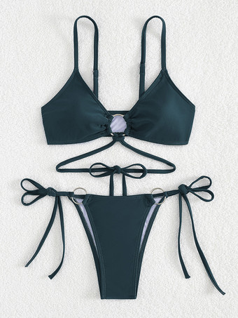 ダークネイビーフロントリングディテールの無地ビキニ、調節可能なサイドタイ付き、2025年夏