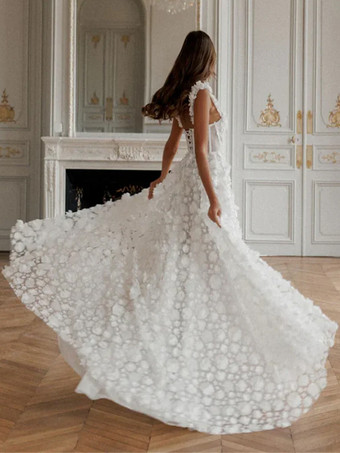 ウェディングドレス スイープAライン ノースリーブ レースデザインネックライン ブライダルガウン