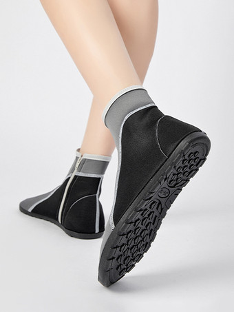 軽量ジップアップビーチソックス 2025