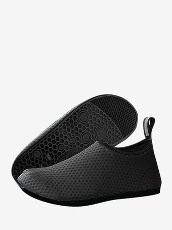 ロイヤルブルー通気性と速乾性に優れたユニセックスビーチソックス（滑り止めソール付き）2025