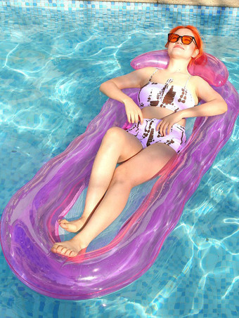 ピンク大人用トロピカルプリントインフレータブルプールフロート 2025