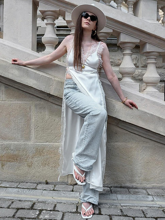 レーストリムVネックマキシ丈スリップドレス（サイドスリット入り）レディース 2025