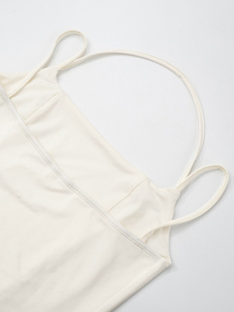 2025年レディース向け細ストラップベーシッククロップトップ