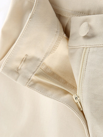 2025年夏レディース向けアシンメトリートップス＆ストレートパンツのツーピースコーデ