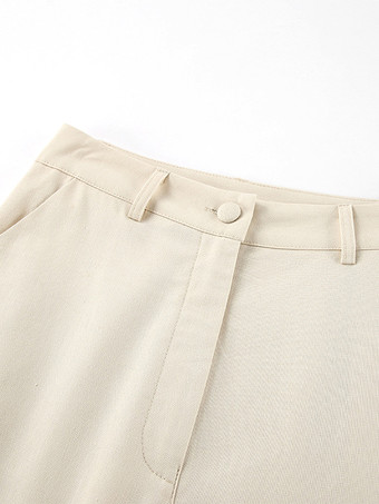 2025年夏レディース向けアシンメトリートップス＆ストレートパンツのツーピースコーデ