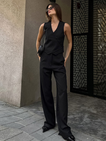 ブラック 2025年夏レディース向けアシンメトリートップス＆ストレートパンツのツーピースコーデ