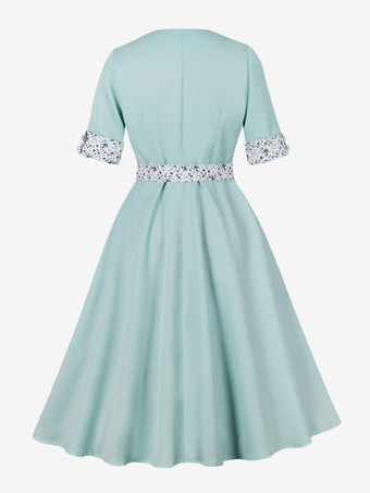 グリーンのヴィンテージドレス（花柄アクセント付き）ヘップバーン風Aラインミディドレス（レディース）2025