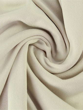 フレアスリーブとハイスリットがセクシーなレースアップロンパース（レディース2025年）