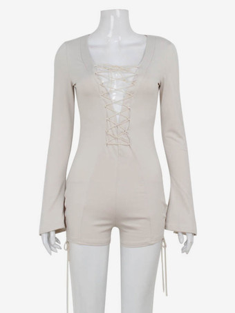 フレアスリーブとハイスリットがセクシーなレースアップロンパース（レディース2025年）