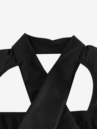 2025年の夜のお出かけにぴったりの、ブラックの長袖カットアウトボディコンミニドレス