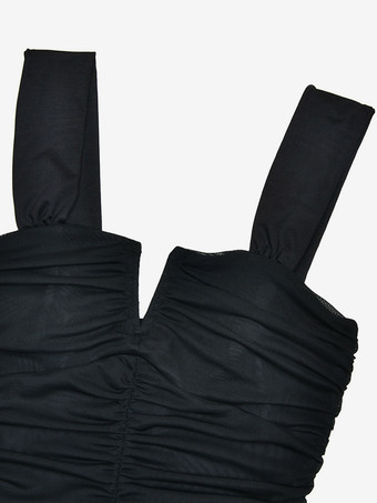 ソフトピンクのフリル付きパーティードレス（裾にフリル、ノースリーブ、マキシ丈）レディース 2025