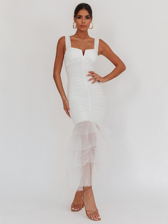 ホワイト ソフトピンクのフリル付きパーティードレス（裾にフリル、ノースリーブ、マキシ丈）レディース 2025