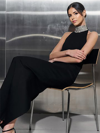 Elegante abito da festa nero con collo alto e maniche lunghe per donna 2026