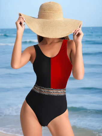 レッド 2025年夏向け、アニマルプリントのコントラストカラーワンピース水着