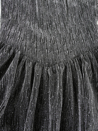 キラキラ輝くホルターネックAラインミニドレス（レディース）2026