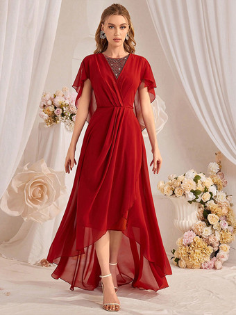 レッド レッドケープスリーブ、アシンメトリーヘム、マキシ丈パーティードレス（レディース）2026