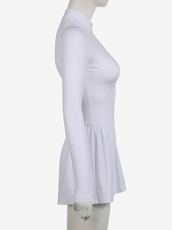 フレアヘムの長袖フロントジッパープレイスーツ 2025