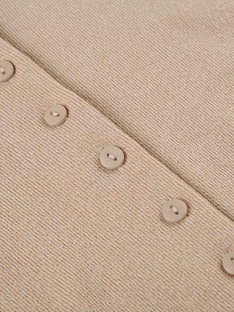 半袖Vネックニットミニドレス（ボタンダウンフロント）2025