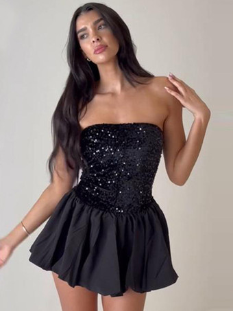 ブラック スパンコールのストラップレスミニドレスとパフスカート 2025