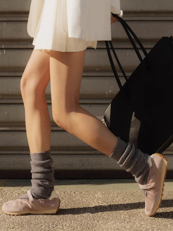 ピンクのメリージェーンスニーカー ラウンドトゥ 伸縮性のあるカジュアルシューズ