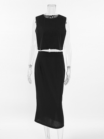 ブラックのツーピースコーデセット ノースリーブクロップトップとミディスカート 2025