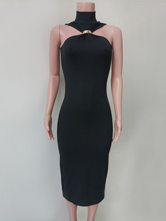 ユニークなネックラインのノースリーブボディコンミディドレス（ブラック）2025