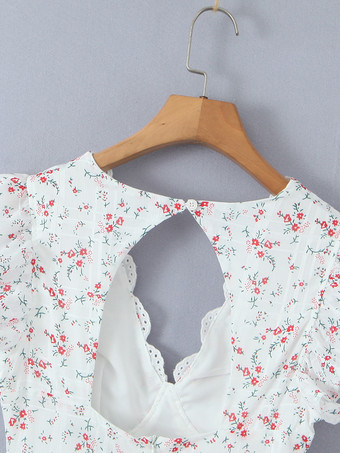 Vネックとフリル袖の花柄ミニドレス 2026