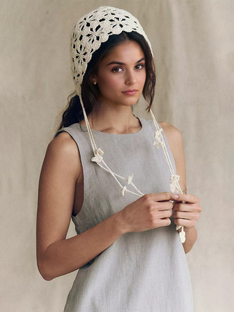 背中が開いたシンプルなラインのミニドレス、ノースリーブのシフトドレス（レディース）2025