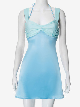 フロントにツイストディテールを施したレースアップバックミニドレス（レディース 2025）