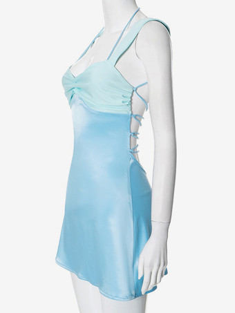 フロントにツイストディテールを施したレースアップバックミニドレス（レディース 2025）