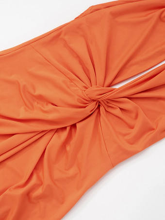 オレンジのホルターネックロングドレス（ハイスリット＆ウエストノット付き）2025