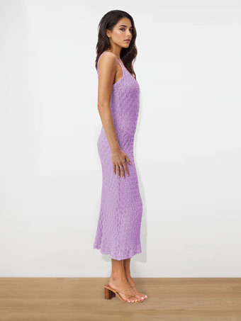 2025年夏向けレースミディストラップドレス