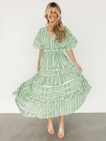 2025年夏にぴったりのプリント柄半袖Vネックロングボヘミアンドレス