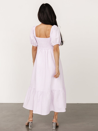 2025年夏にぴったりのパフスリーブストライプミディワンピース