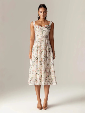 ハートネックとハイスリットが特徴的な花柄ミディドレス 2025