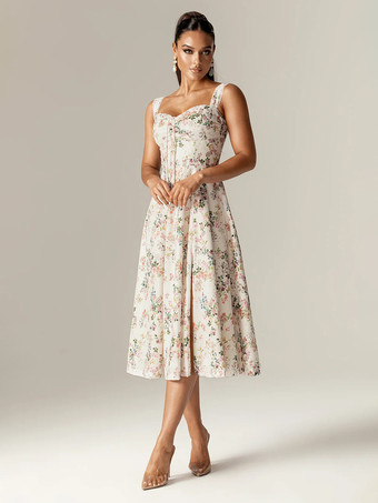 ハートネックとハイスリットが特徴的な花柄ミディドレス 2025