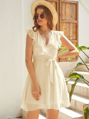 アイボリー 2025年夏にぴったりのフリル袖ベルト付きVネックミニドレス