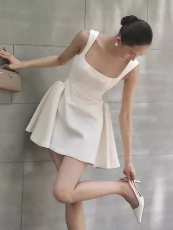 Square Neck Sleeveless Flared Dress For Birthday Party 2026 - Milanoo.com Square Neck Sleeveless Flared Dress For Birthday Party 2026 - Milanoo.com